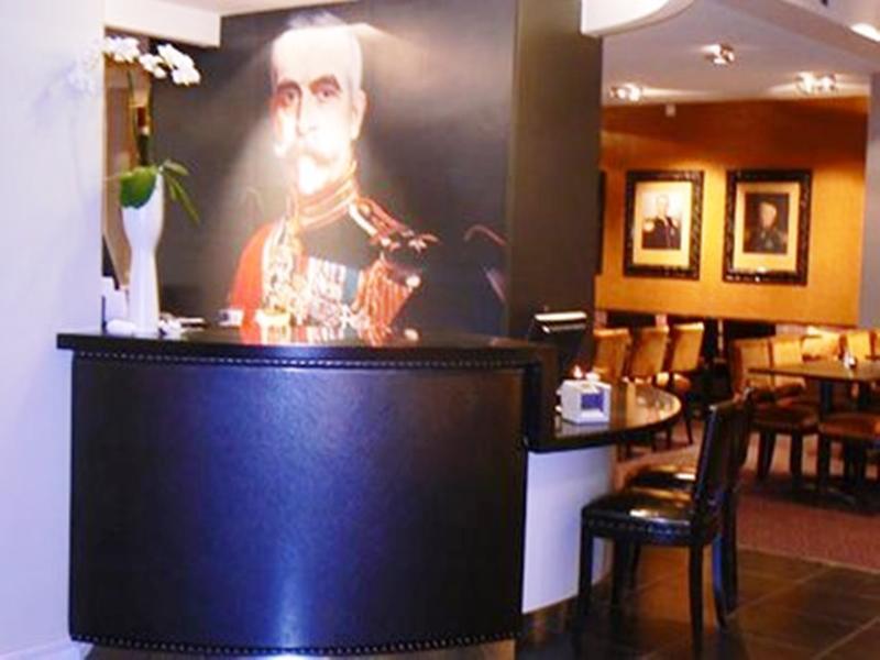 Home Hotel Majoren Skovde Restaurant photo